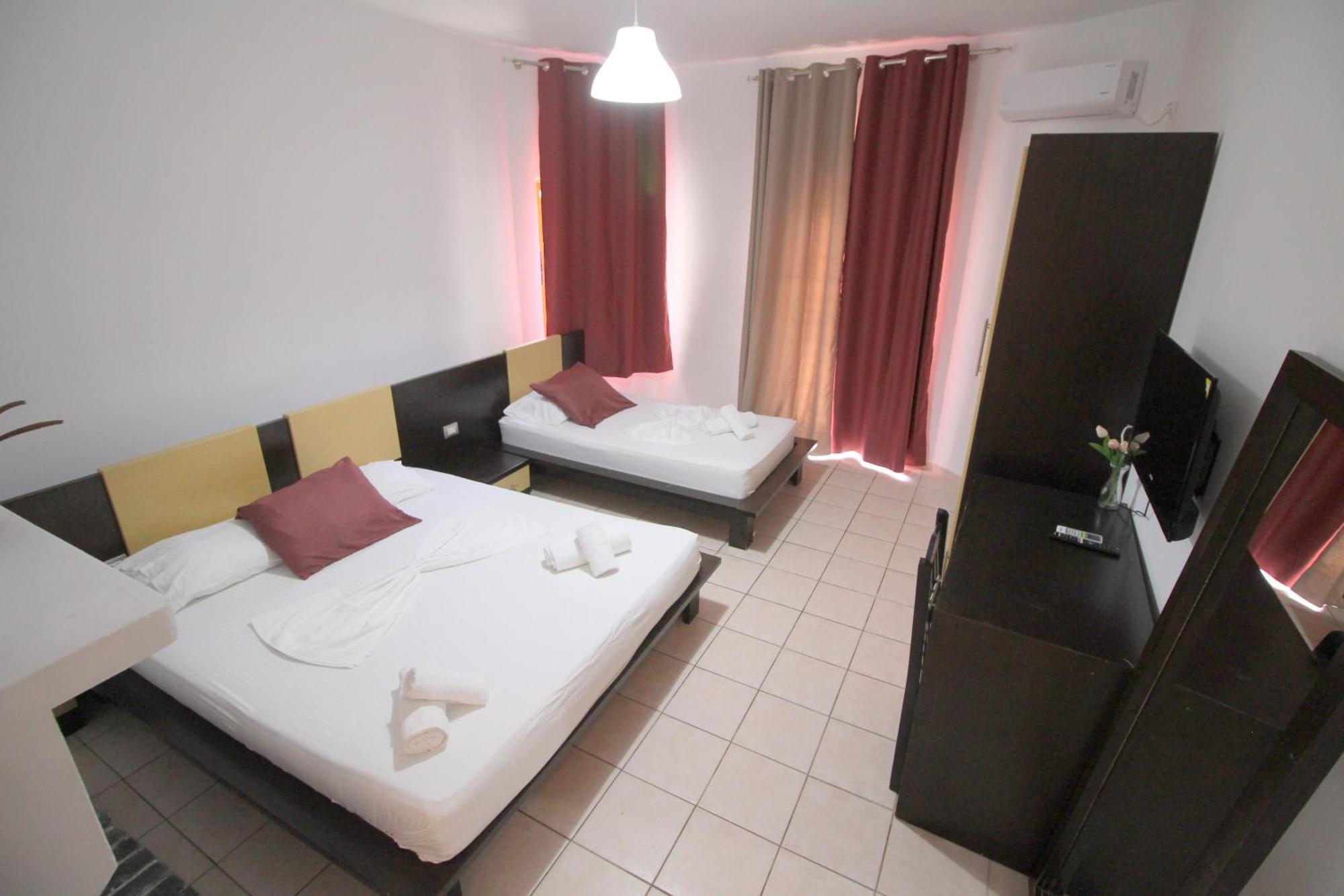 Hotel Ceka Саранда Экстерьер фото